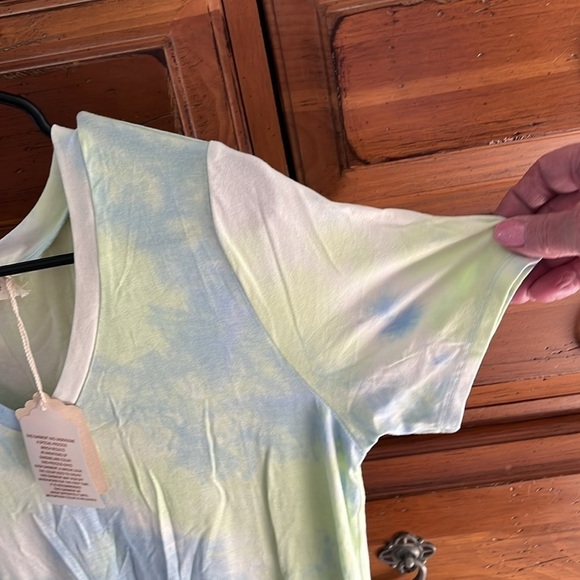 Hem & Thread Women’s Green And Blue Tie Dye T-Shirt Dress Size Medium NWT - Picture 6 of 10